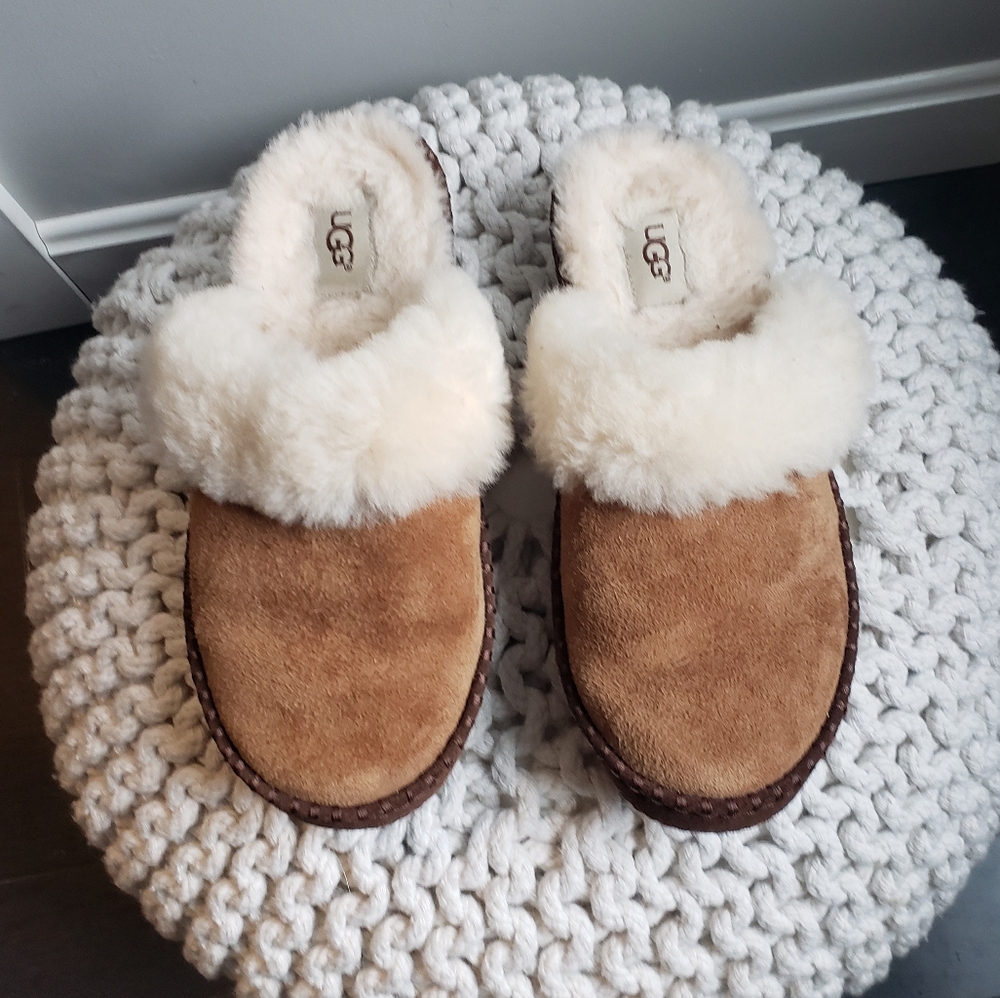 UGG Womens Shearling Slippers Slides Tan Brown